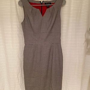White House Black Market Plaid Gray Dress Size 6